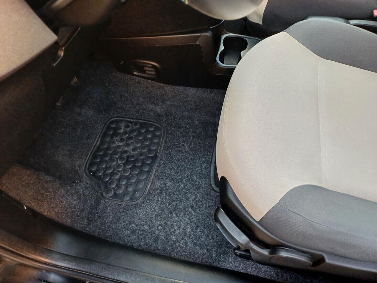 Fiat Panda 1.2 Lounge per neopatentati