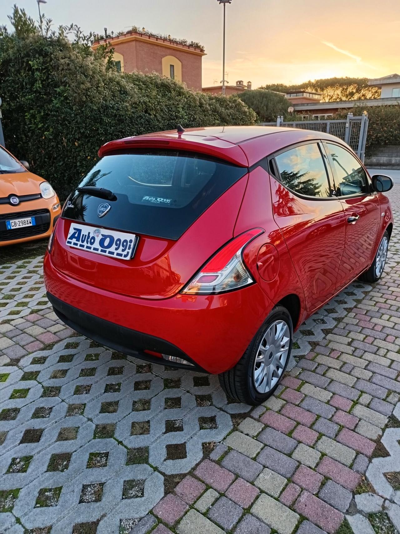Lancia Ypsilon 1.2 69 CV 5 porte GPL S&S Elefantino Blu