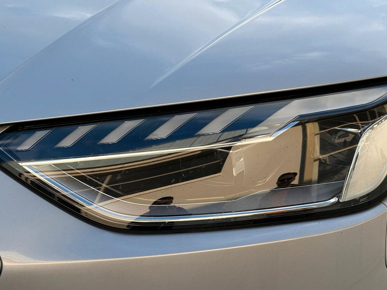 Audi A4 Avant 40 TDI S tronic Business