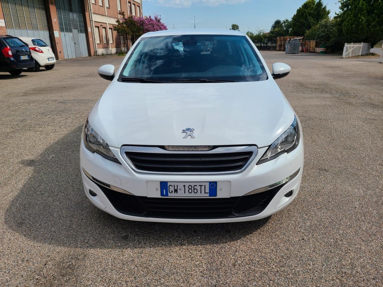 Peugeot 308 BlueHDi 1.6 diesel euro6