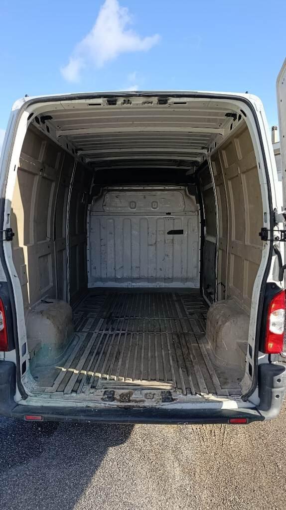 Renault Master 2.5 – km 231.000