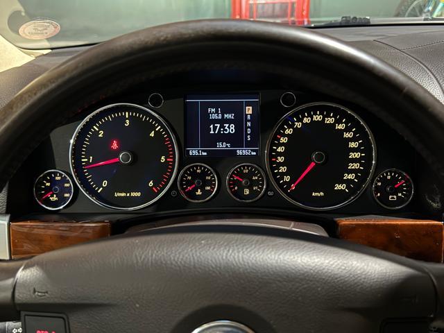 VOLKSWAGEN Touareg 2.5 R5 TDI DPF Exclusive