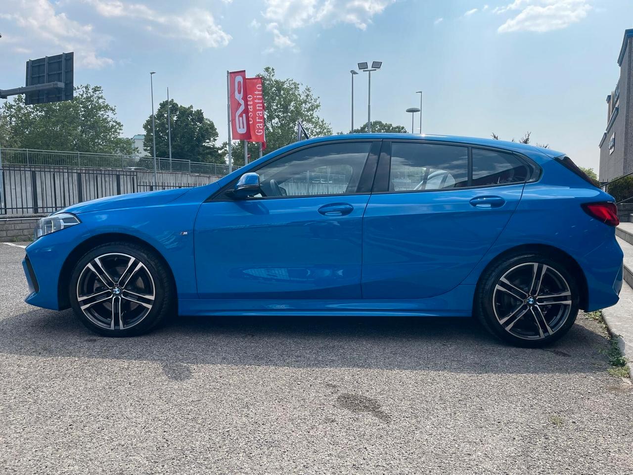 Bmw 118 118d 5p. Msport
