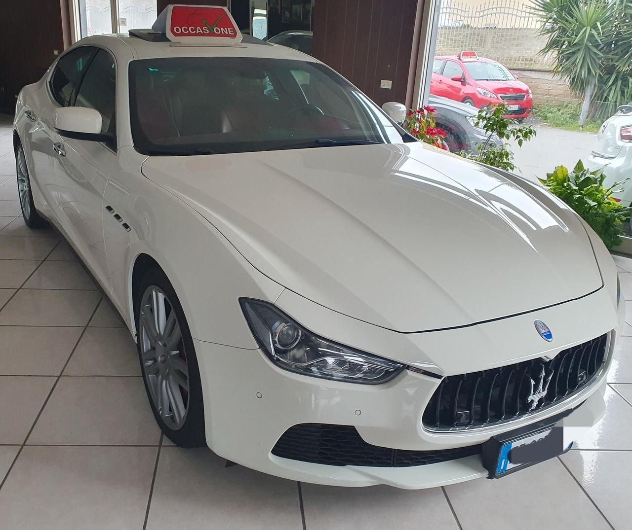 Maserati Ghibli 3.0 v6 diesel 275 cv GRANSPORT