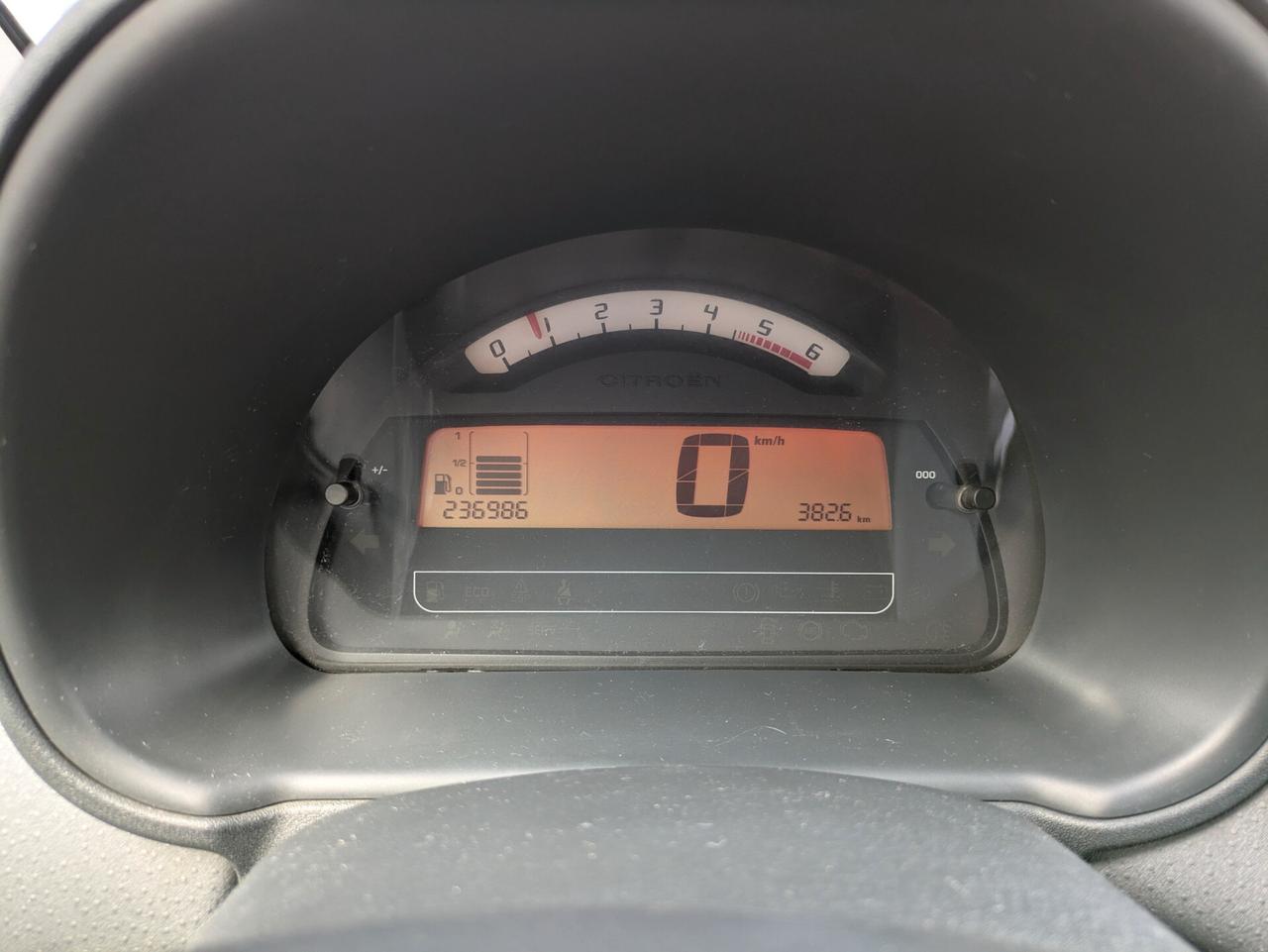 CITROEN C2 1.4 HDi 70CV VTR