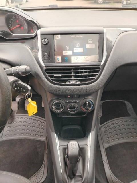 Peugeot 208 1.2 vti 12v Allure 5p