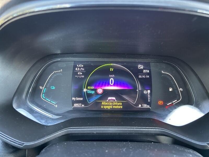 Renault Clio V 2019 1.6 E-Tech hybrid Intens 140cv auto my21