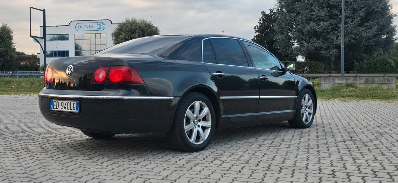 Volkswagen Phaeton 3.0/240 V6 TDI DPF 4mot. tip. 5 posti