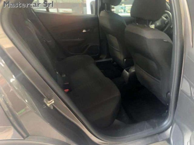 PEUGEOT 2008 2008 1.2 puretech Active Pack EAT8 - GM419PW