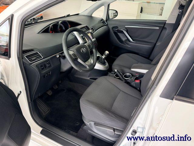 TOYOTA Verso 2.0 D Active 7 posti