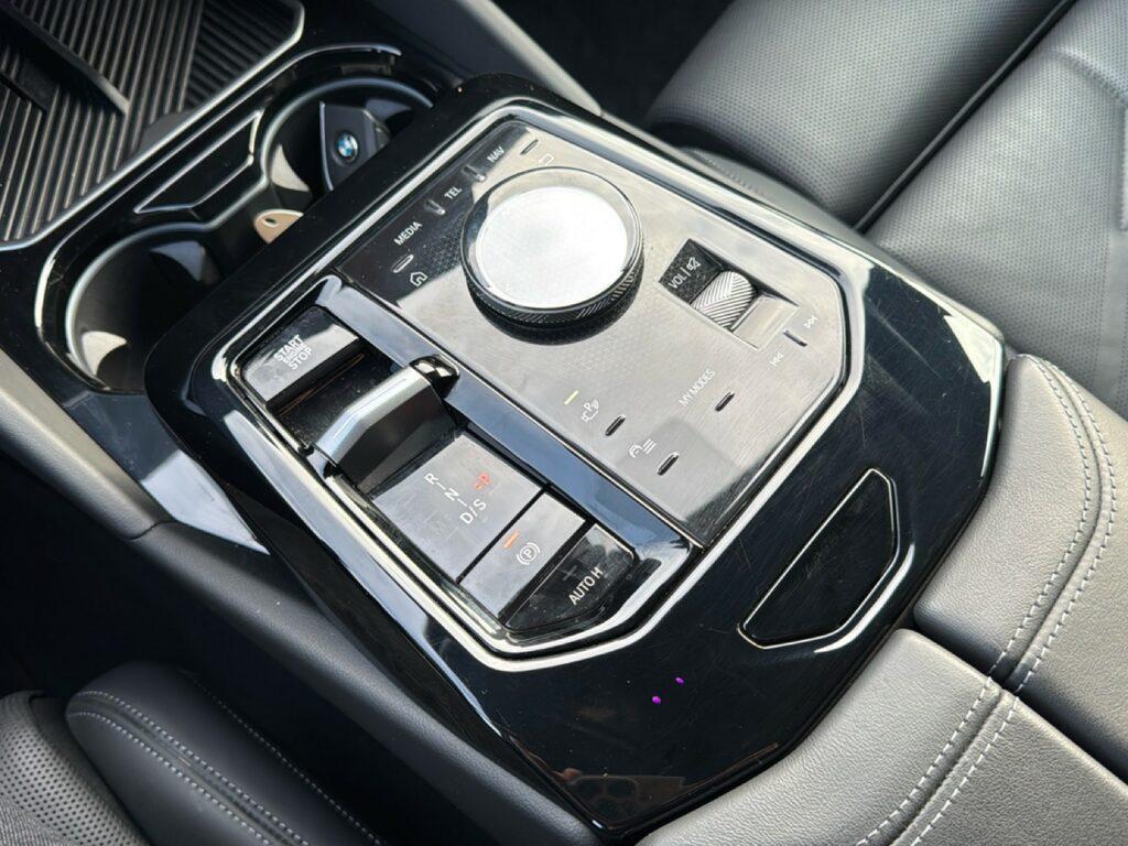 BMW Serie 5 Berlina 520 d 48V M Sport Pro xDrive Steptronic