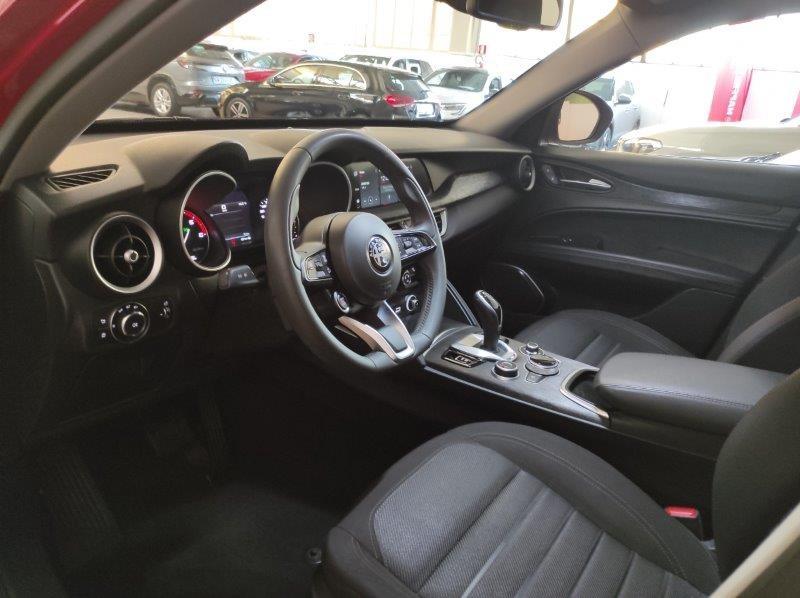 ALFA ROMEO Stelvio - Stelvio 2.2 Turbodiesel 190 CV AT8 Q4 Business