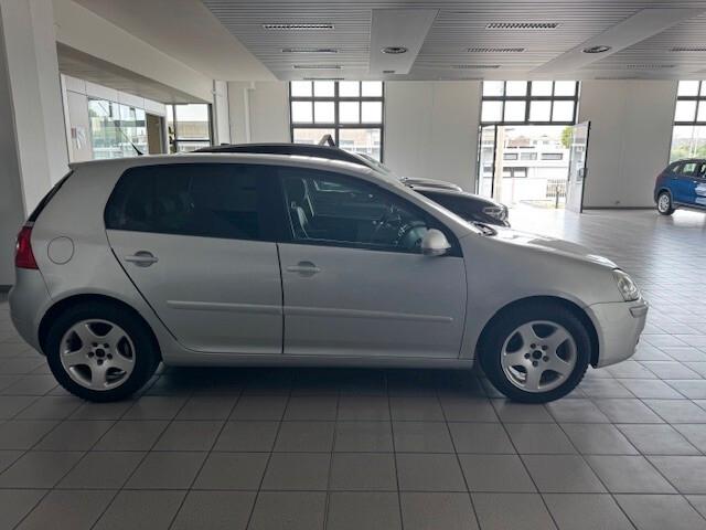 Volkswagen Golf 2.0 16V TDI 4mot. 5p. Sportline