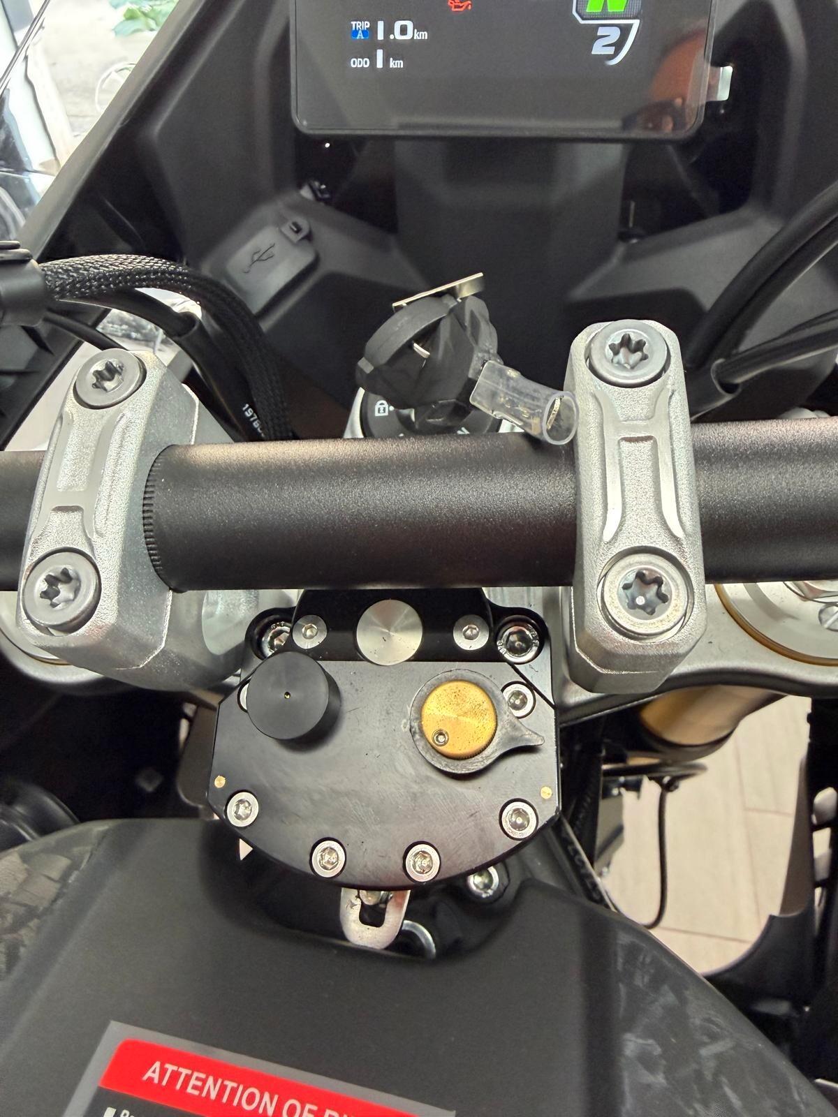 Voge Valico 800 glacier white a rate da 85 al mese