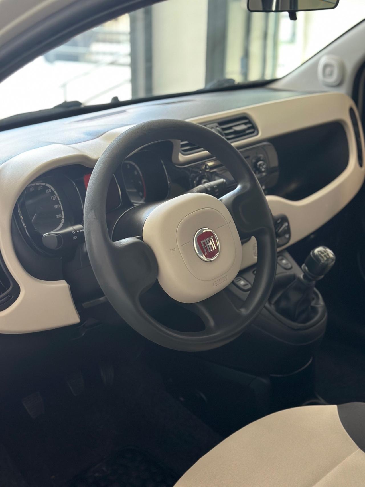 Fiat Panda 0.9 TwinAir Turbo Natural Power lounge