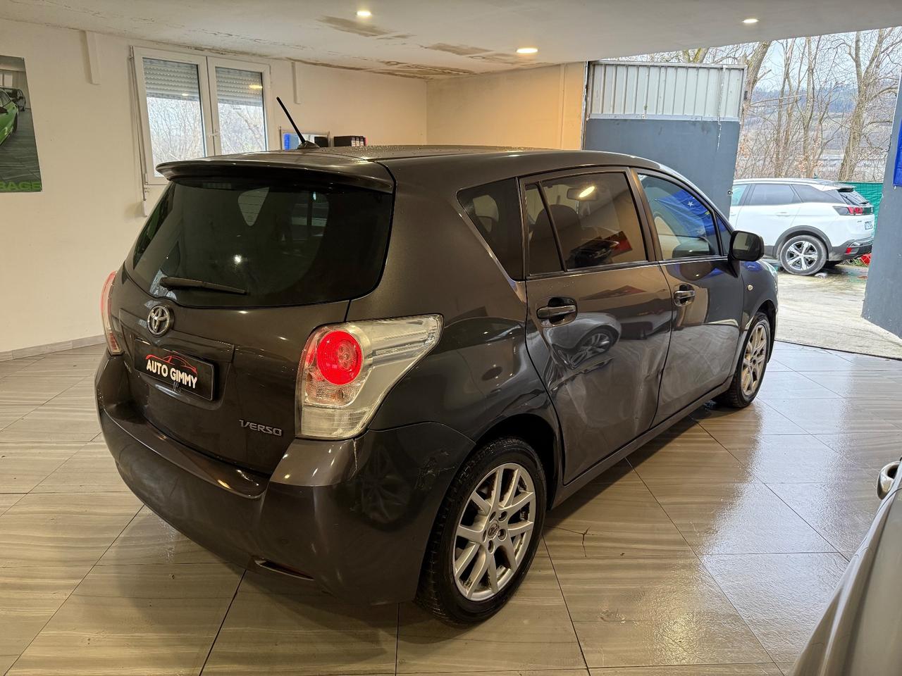 Toyota Verso 2.0 DIESEL anno 2009