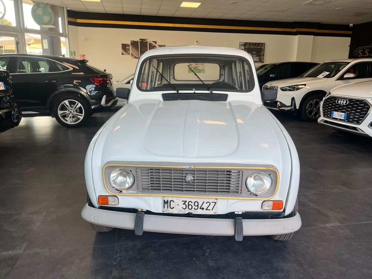 Renault R 4 950