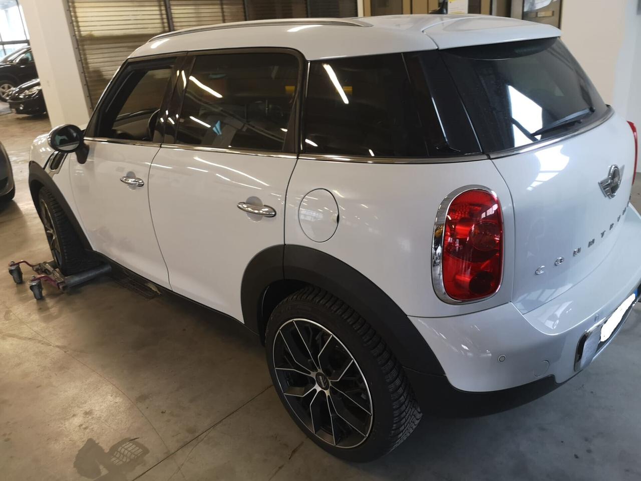 Mini Cooper Countryman 1.6 One