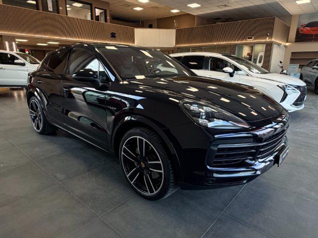PORSCHE Cayenne Coupé 3.0 V6 E-Hybrid