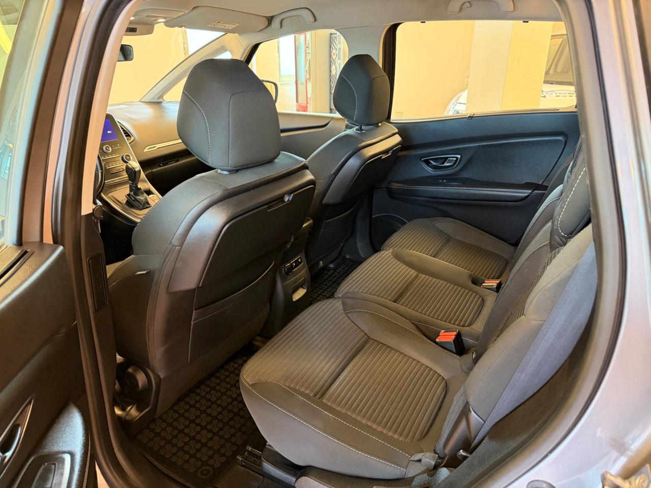 Renault Grand Scenic 7 POSTI OK NEO