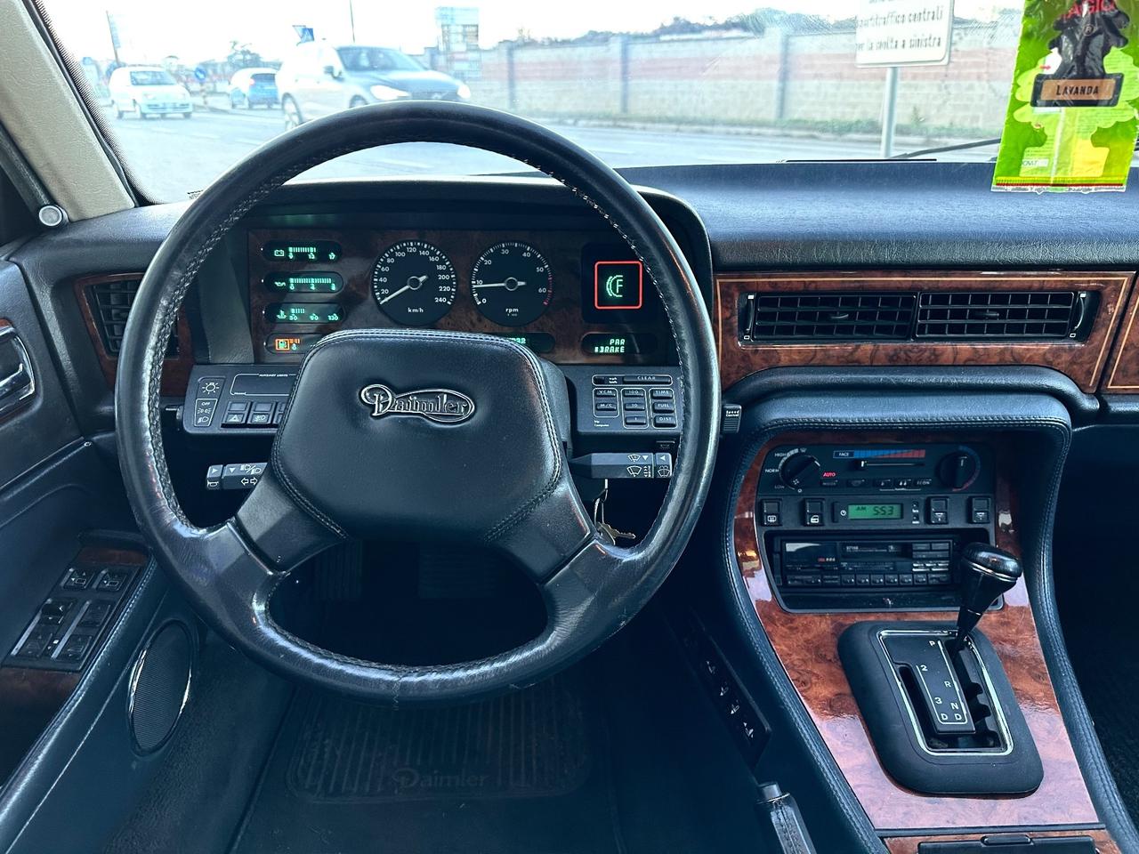 Jaguar XJ DKALH4 Daimler 3.6 6 cilindri 212 cv