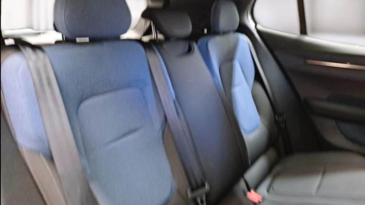 VOLVO Ex30 Single Motor Extended Range Rwd Plus