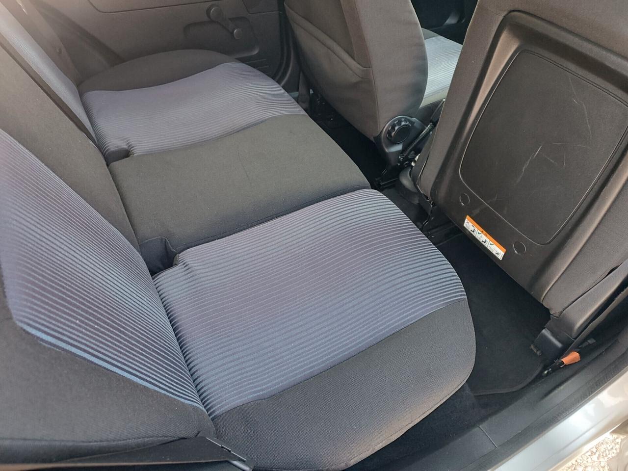 Ford Fusion 1.4 benzina garanzia