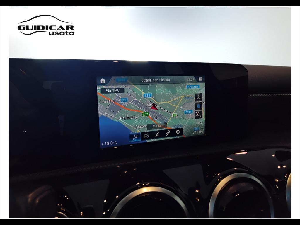 Mercedes-Benz Classe A - W177 2018 - A 180 d Sport auto