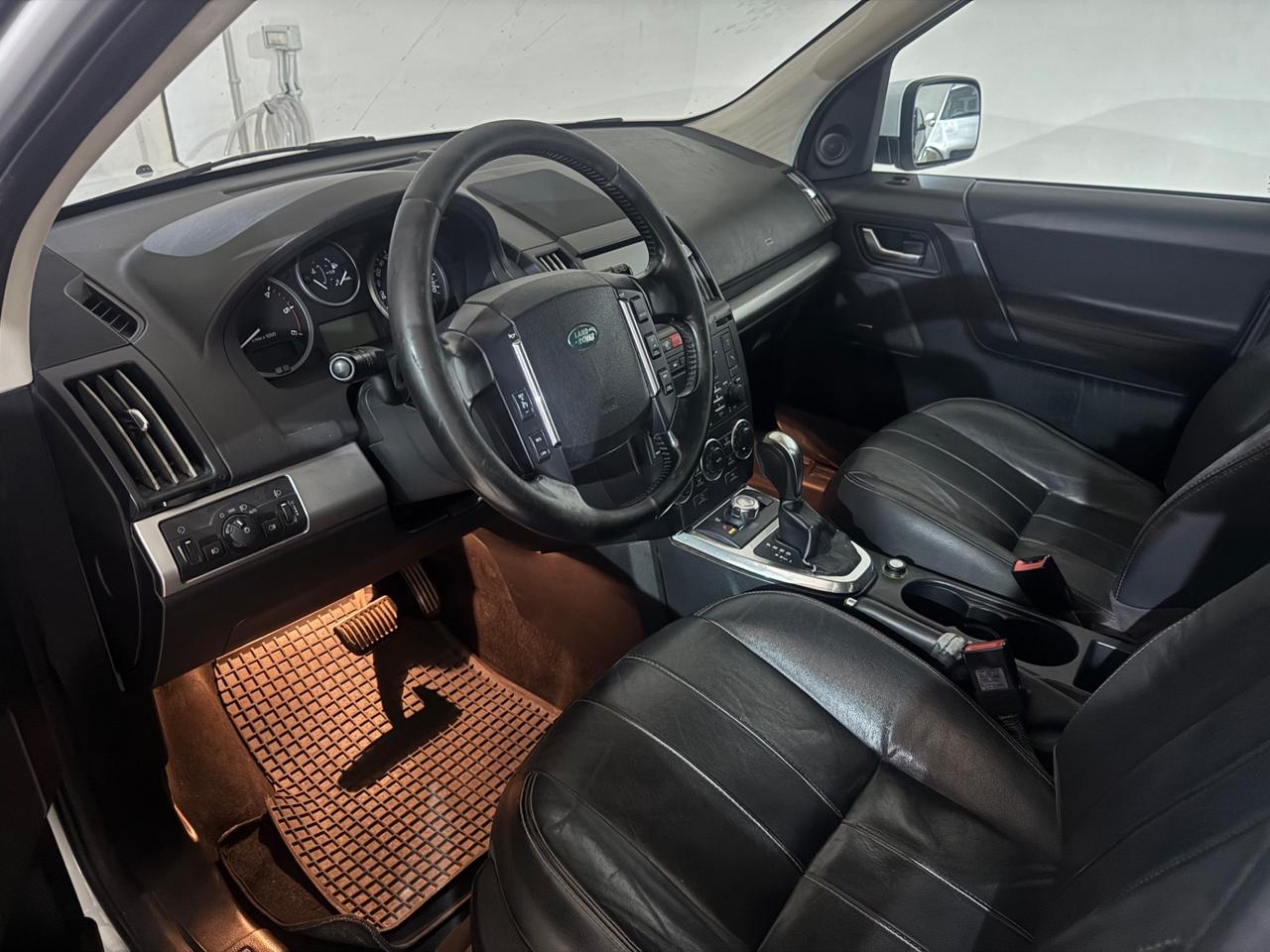 Land Rover Freelander 2.2 SD4 S.W. SE