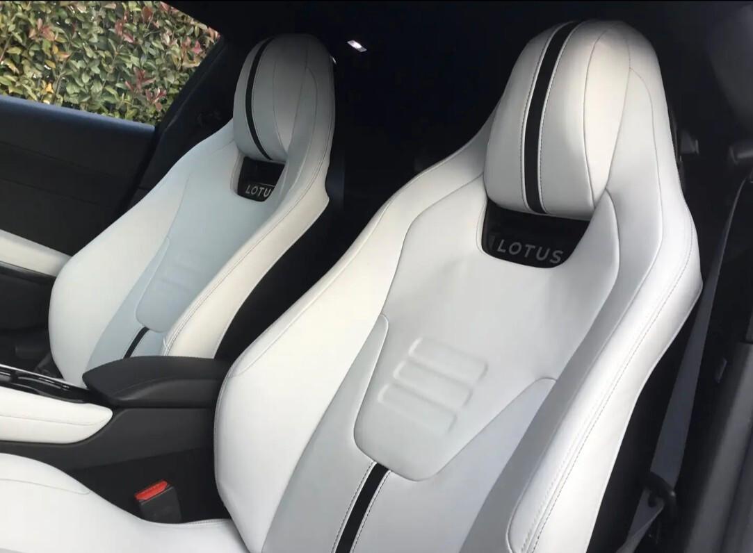Lotus Emira Emira 3.5 V6 First Edition