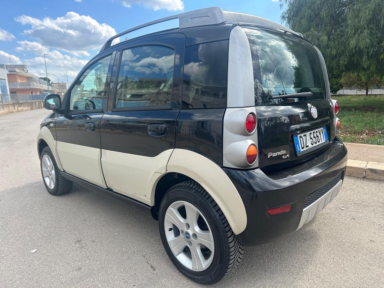 Fiat PANDA 1.3 MJT 16V 4x4 CROSS 2010