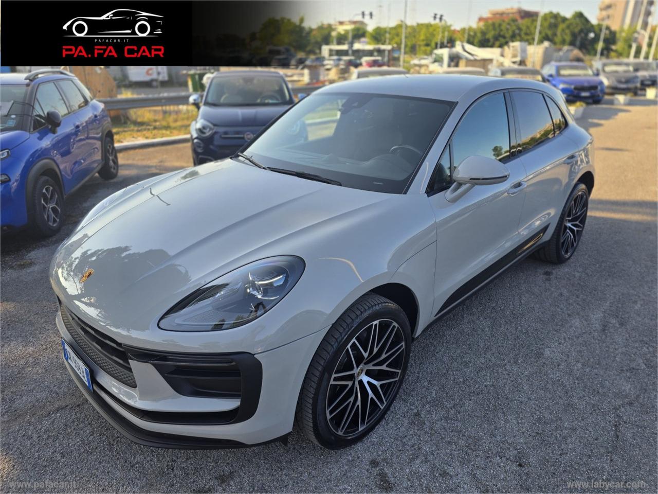 PORSCHE Macan 2.0 T
