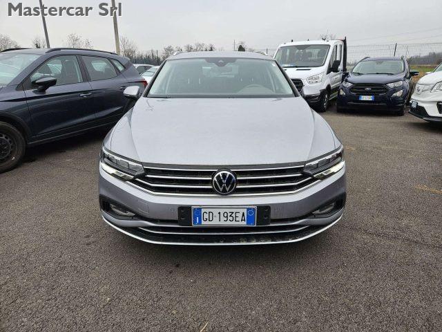 VOLKSWAGEN Passat Variant Variant 2.0 tdi Executive 150cv dsg - GD193EA