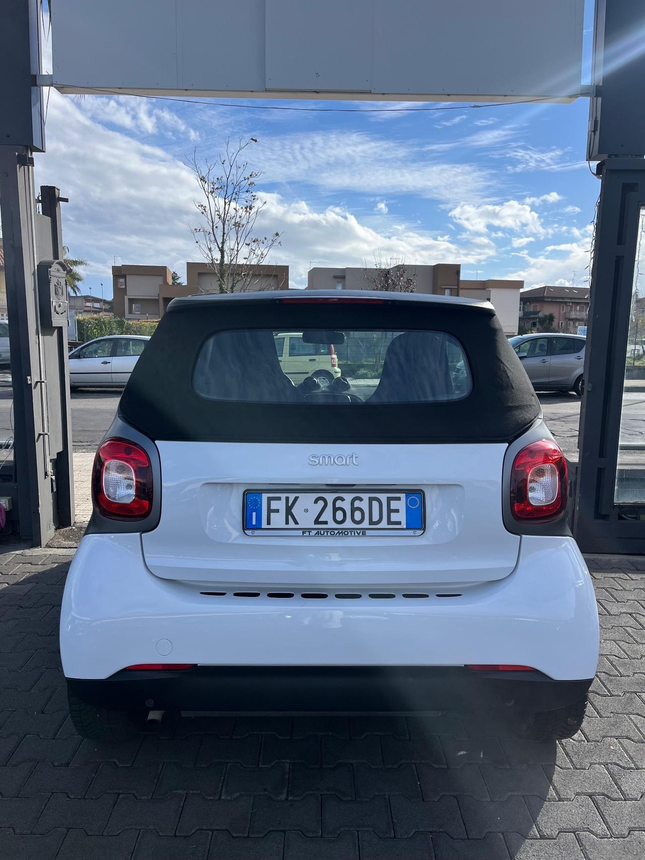 Smart ForTwo 70 1.0 twinamic cabrio Passion