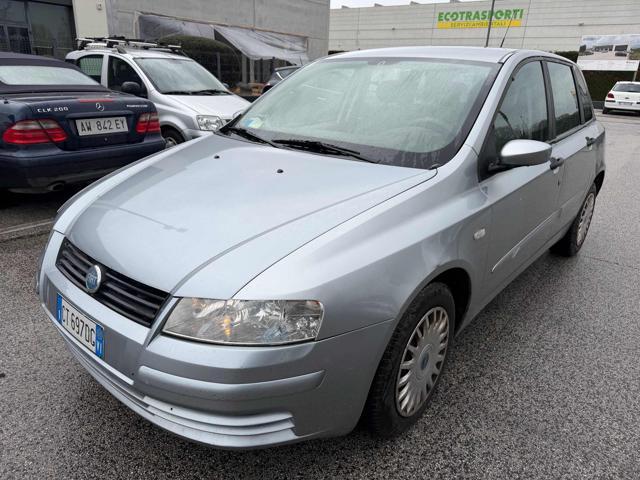 FIAT Stilo 1.4i 16V 5p Active senza nessun lavoro da fare