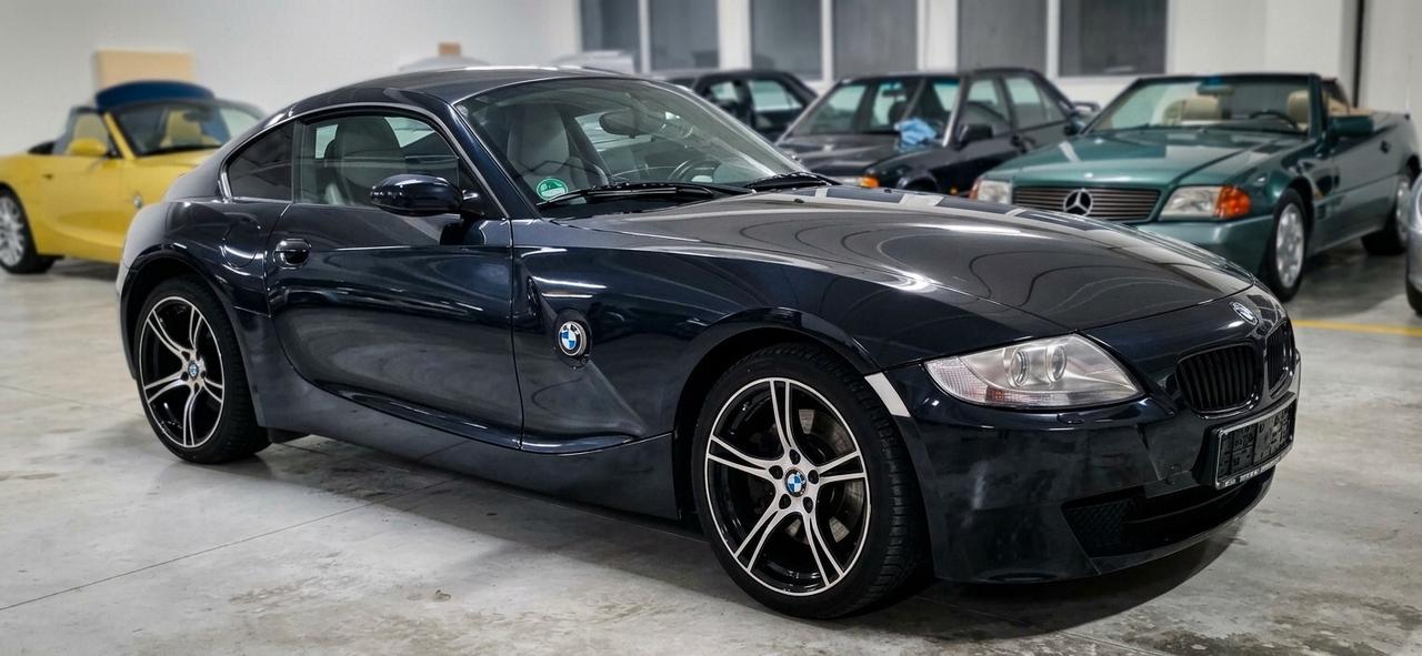 Bmw Z4 3.0si Coupé Carbon-Schwarz