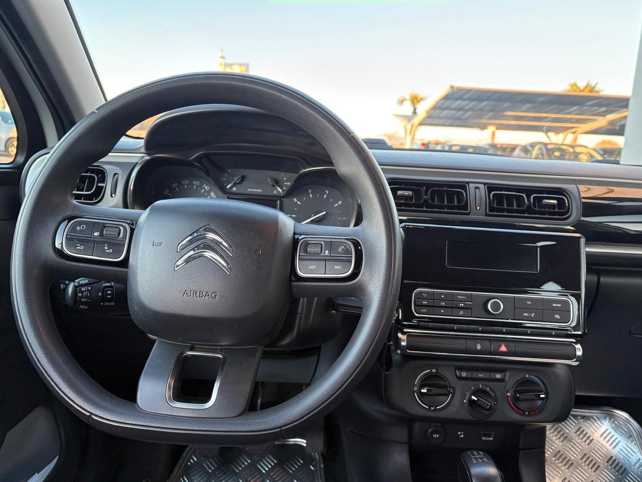 Citroen C3 FEEL PureTech 82 SPOTICAR