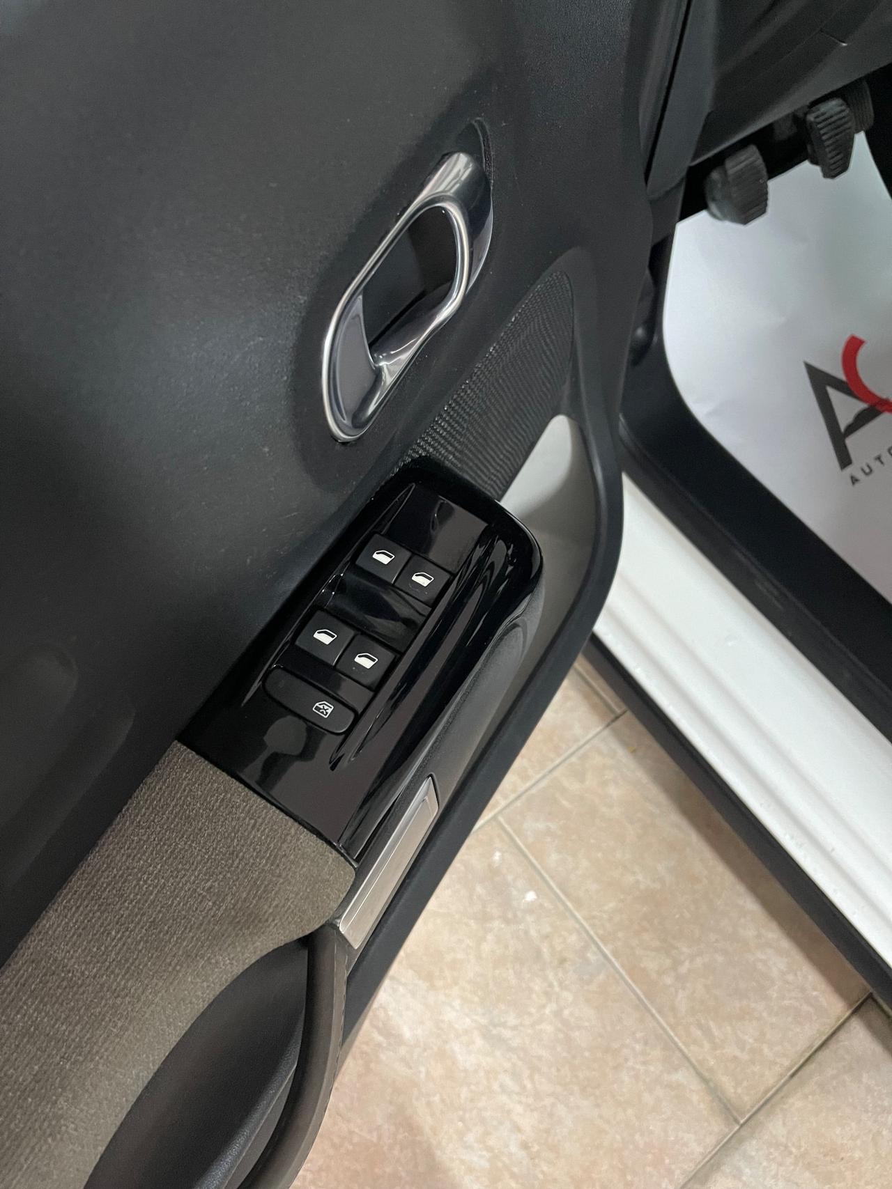 Citroen C3 PureTech 82 Shine