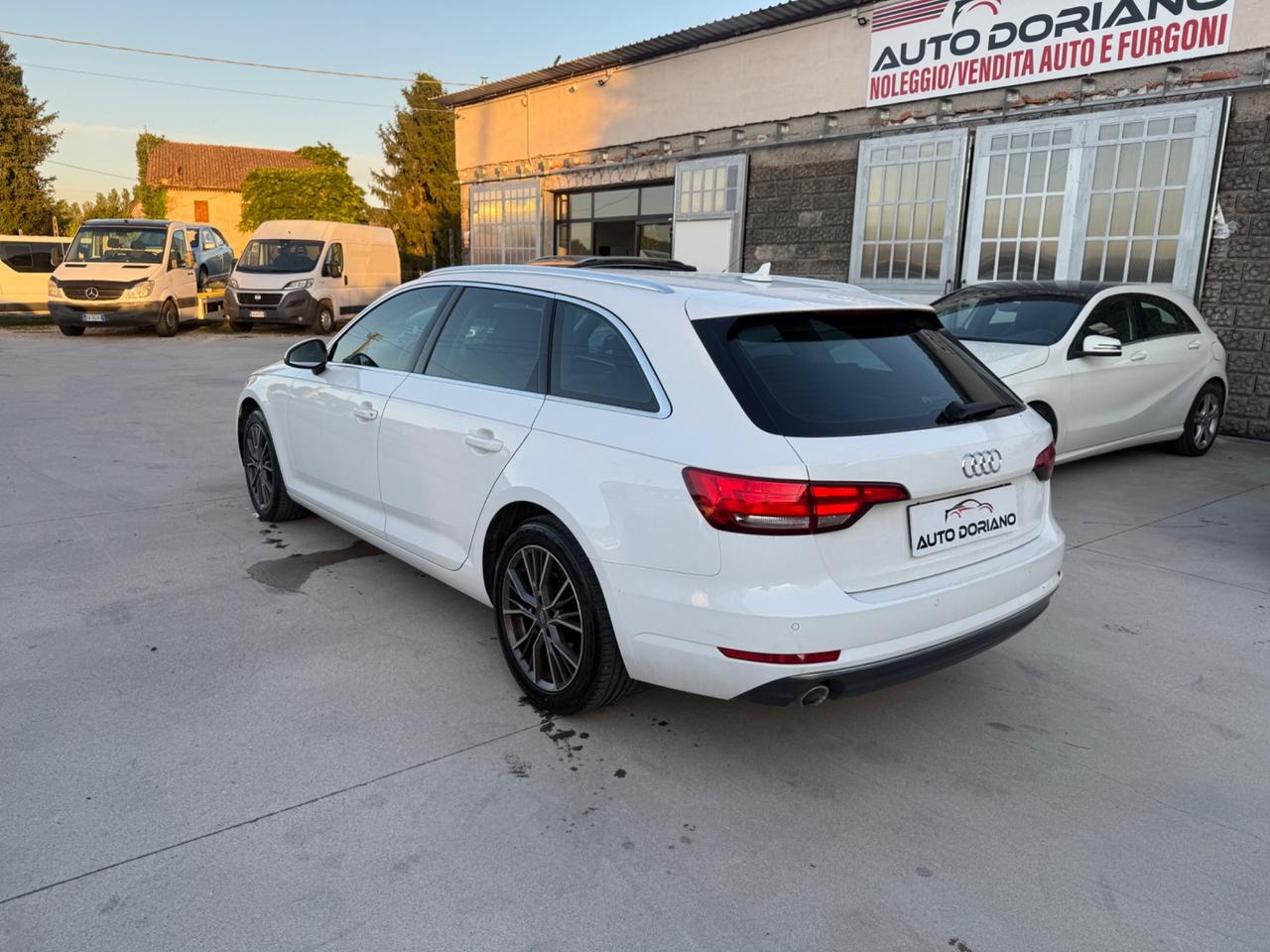 Audi A4 Avant 2.0 TDI 150 CV ultra S tronic Business Sport