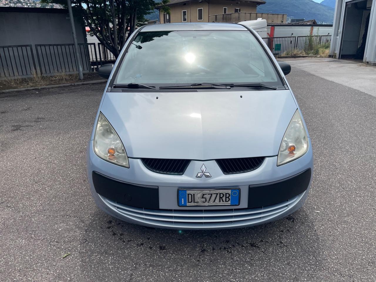 Mitsubishi Colt 1.1 12V 3p. SPORT SI NEOPATENTATI