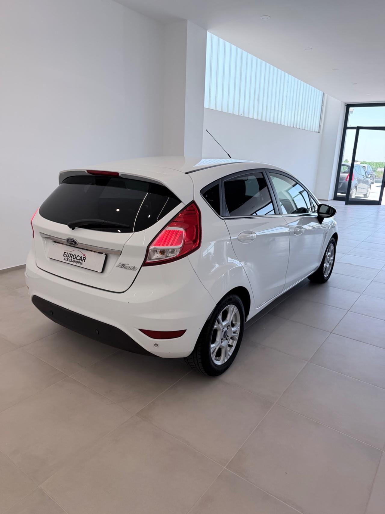 Ford Fiesta 1.5 TDCi 75CV 5 porte Business