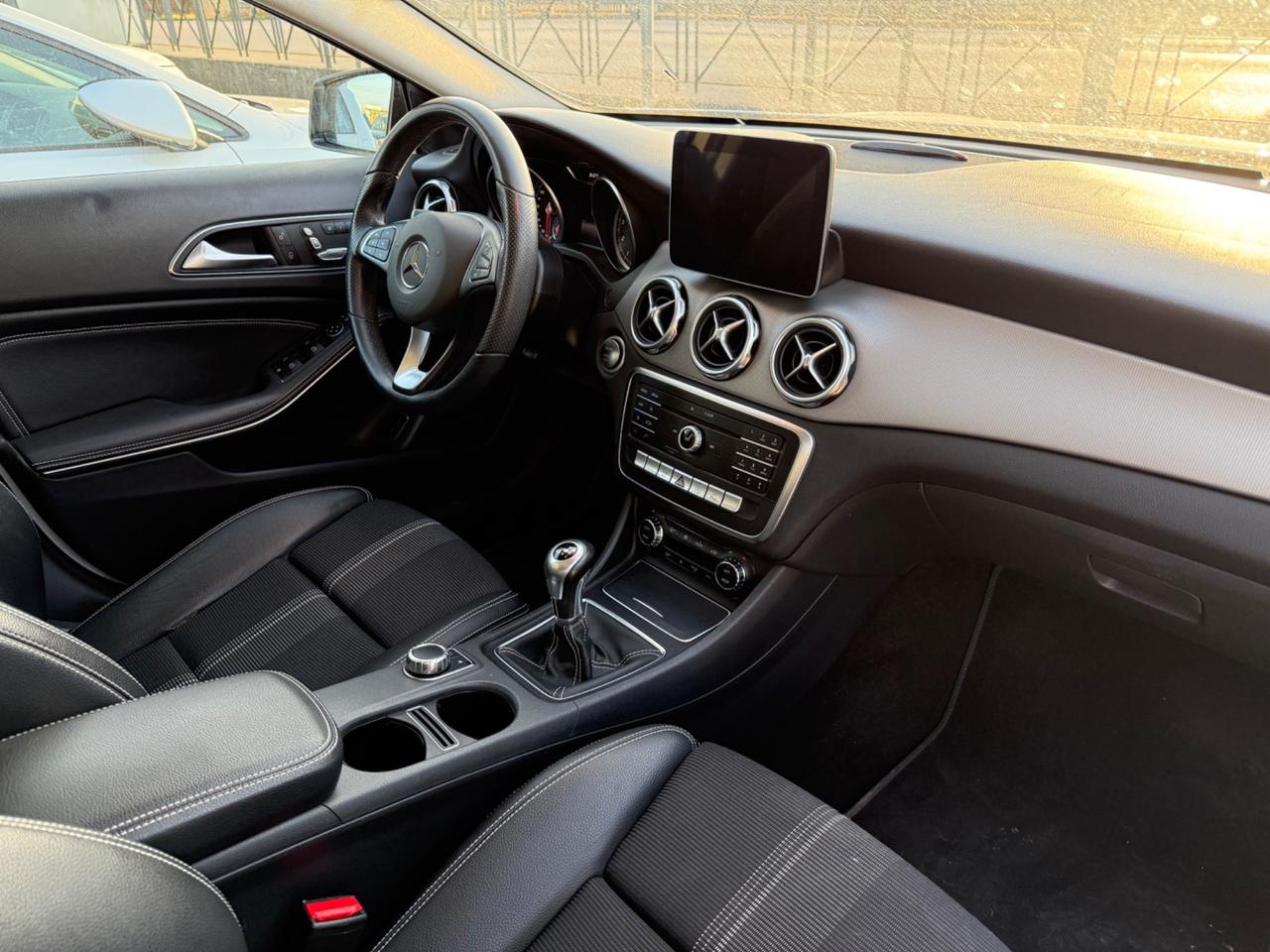 Mercedes-benz GLA 180 Business