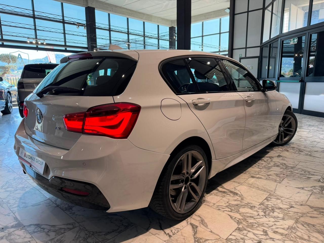 Bmw 116 116d 5p. Msport