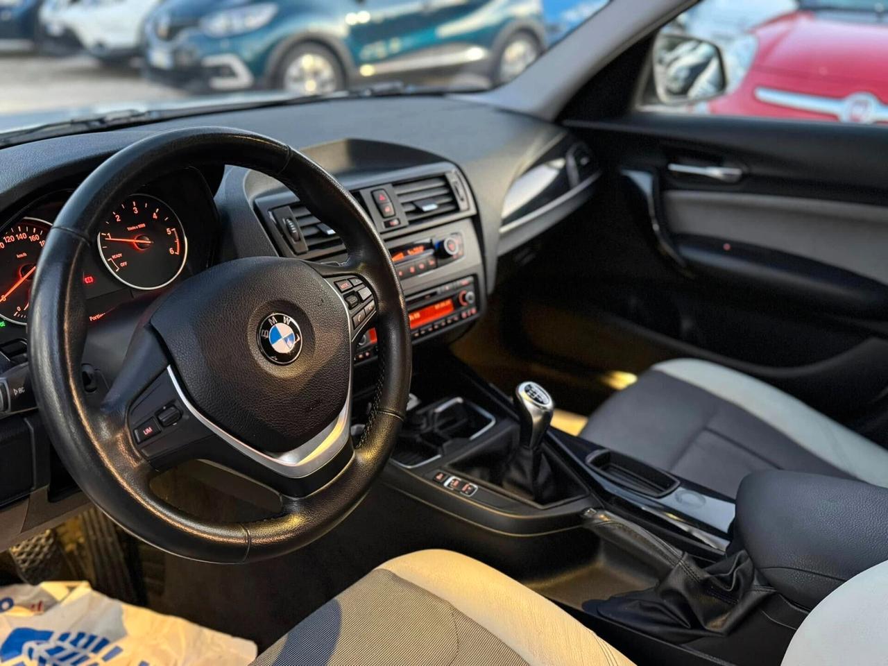 Bmw 116 5p. Urban