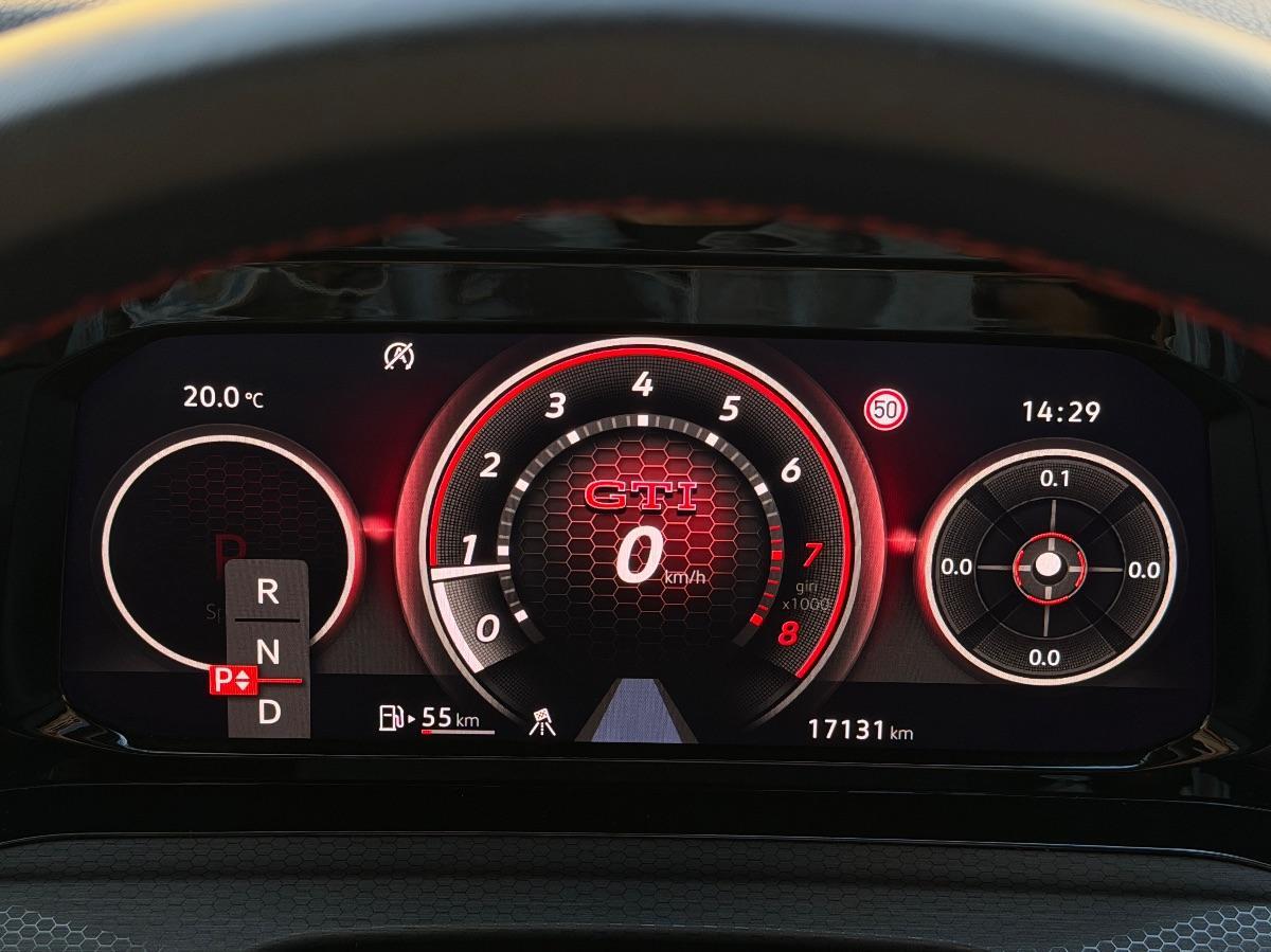 Volkswagen Golf 8 GTI 2.0 TSI 245 CV