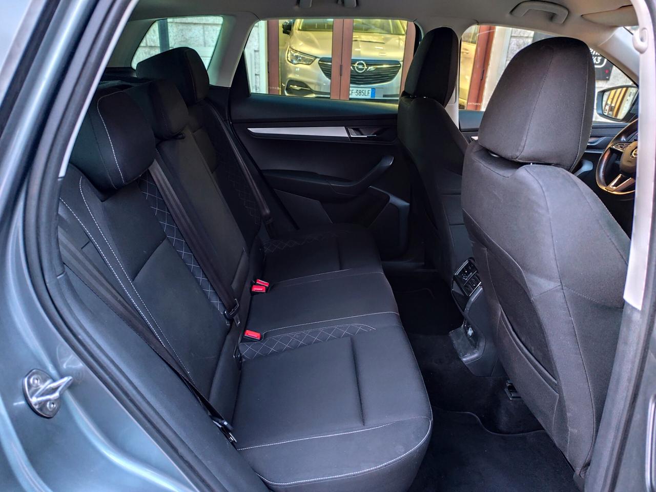 Skoda Karoq 1.6 TDI 115CV DIESEL DSG NAVI