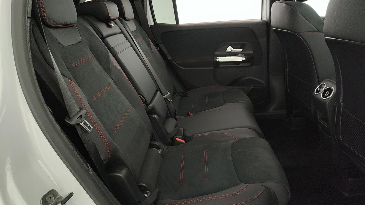 Mercedes-Benz GLB 200 d