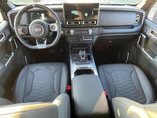 EMC 212 2.0 TGDI 8AT 4WD Officer