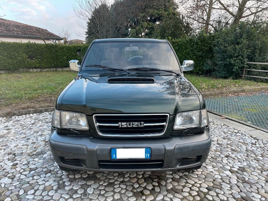 Isuzu Trooper 3.0 16V TDI cat 3 porte RS