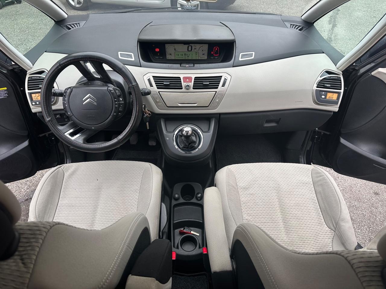 Citroen C4 Picasso c 4 7 posti 1.6 gpl fino 2028